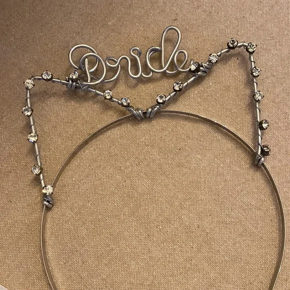 🟢10/$10 - bride bundle - Picture 2 of 3